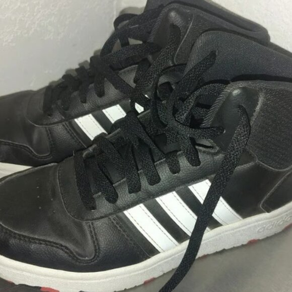 Adidas Youth Mid Top High Tops Black Stripe Red Letters Size 6 Boys Athletic GUC - Picture 4 of 7